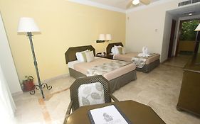 Hotel Los Itzaes By 5Th Av